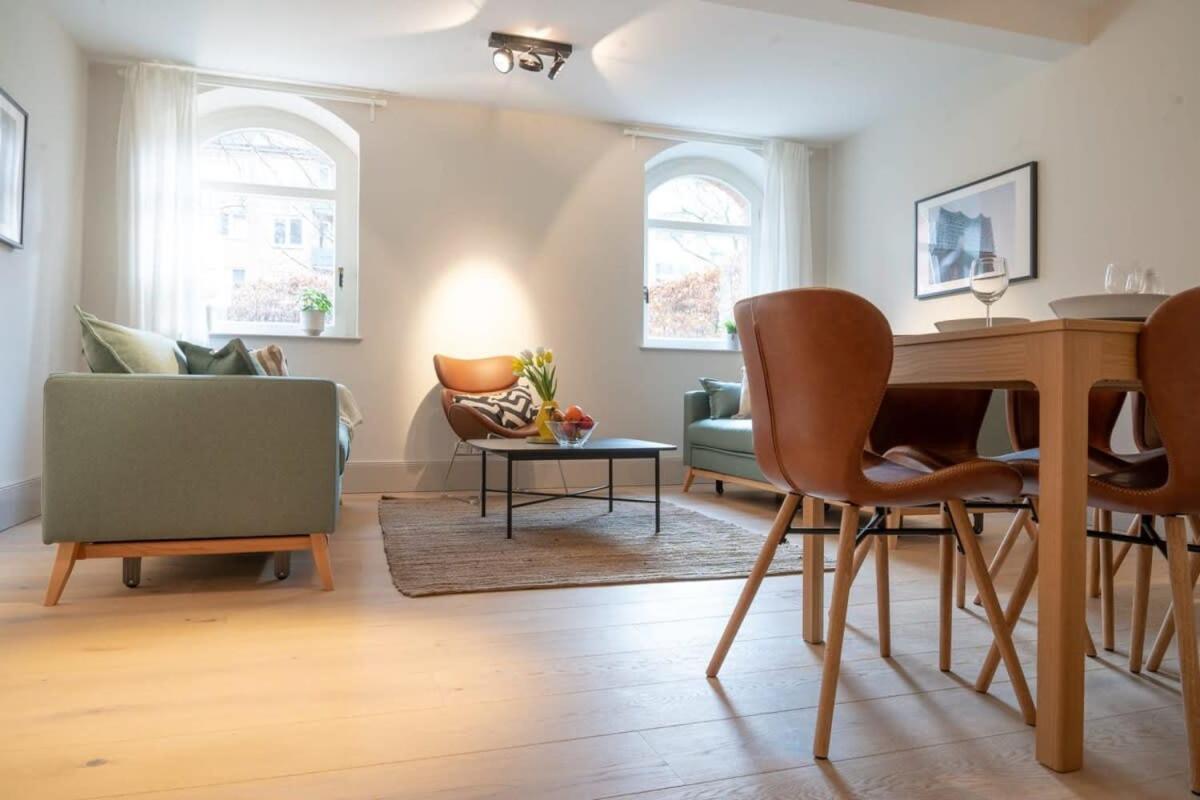 Spacious 3-Bedroom Apartment Near Eilbekpark Hamburg Luaran gambar