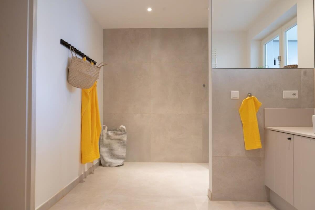Spacious 3-Bedroom Apartment Near Eilbekpark Hamburg Luaran gambar