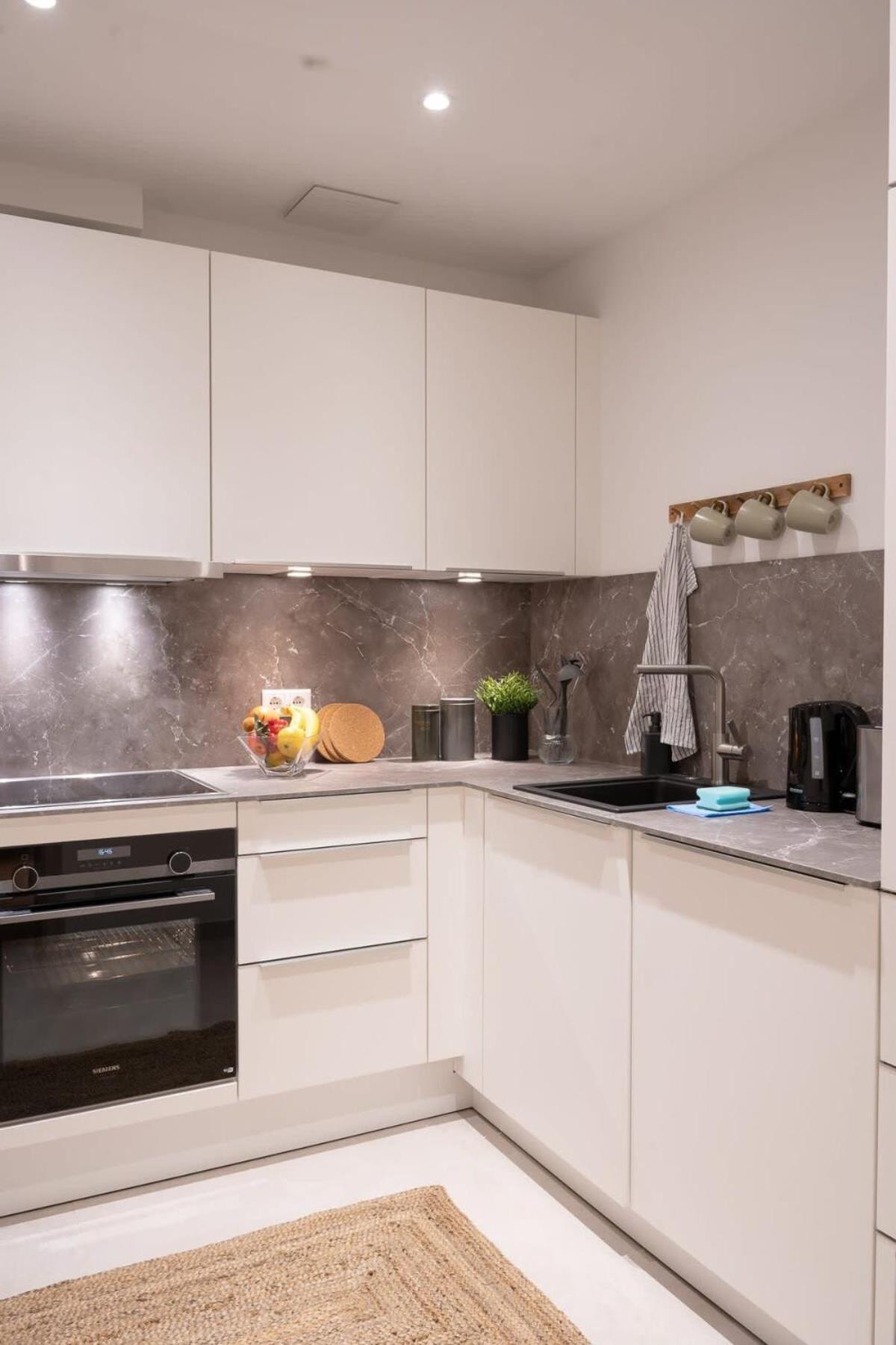 Spacious 3-Bedroom Apartment Near Eilbekpark Hamburg Luaran gambar